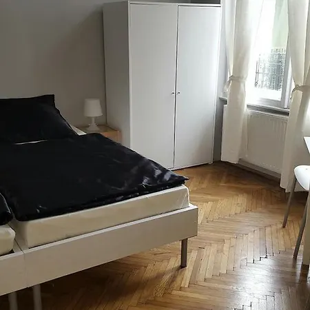 Apartment Hello Tourist Flat *