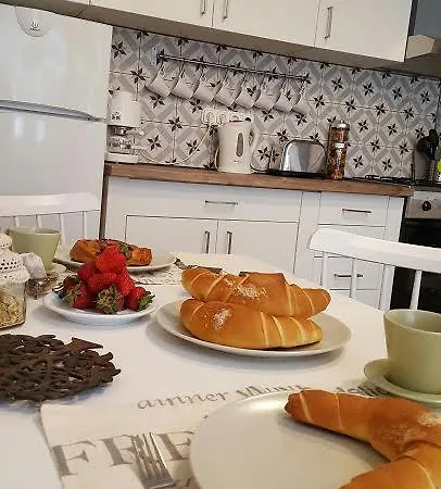 Апартаменты Hello Tourist Flat *